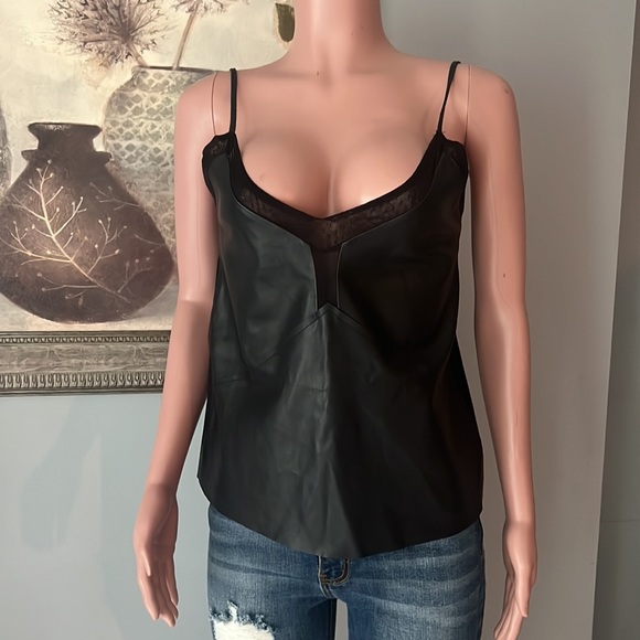 Zara  Trafaluc - Picture 3 of 9